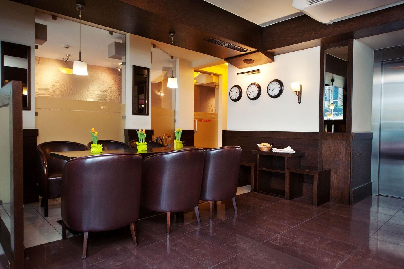 Hotel-Wielopole-Lobby-4