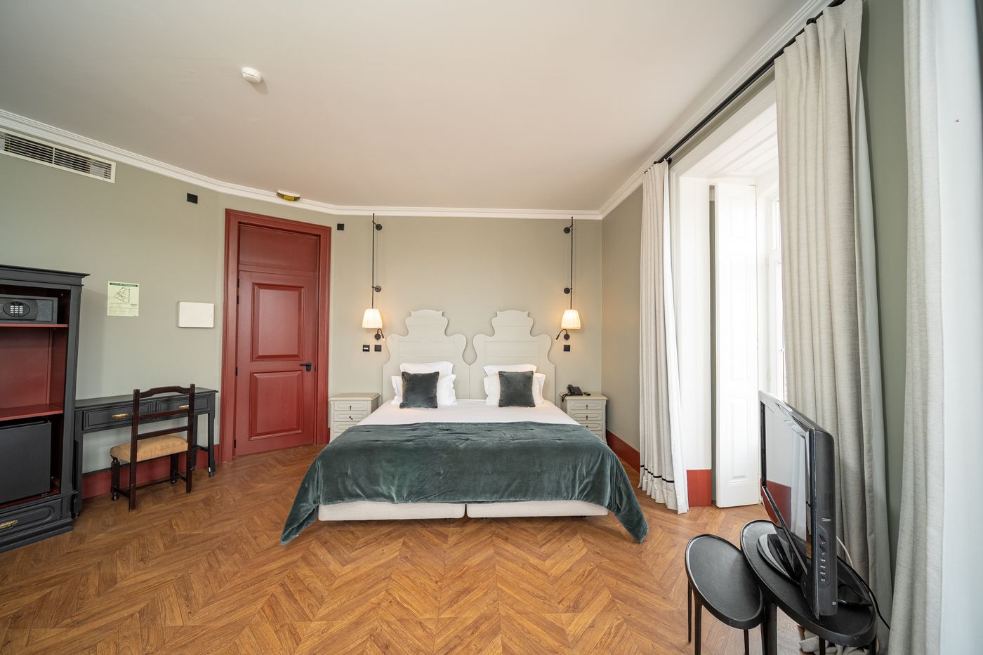 Pensao-Londres-Room-6