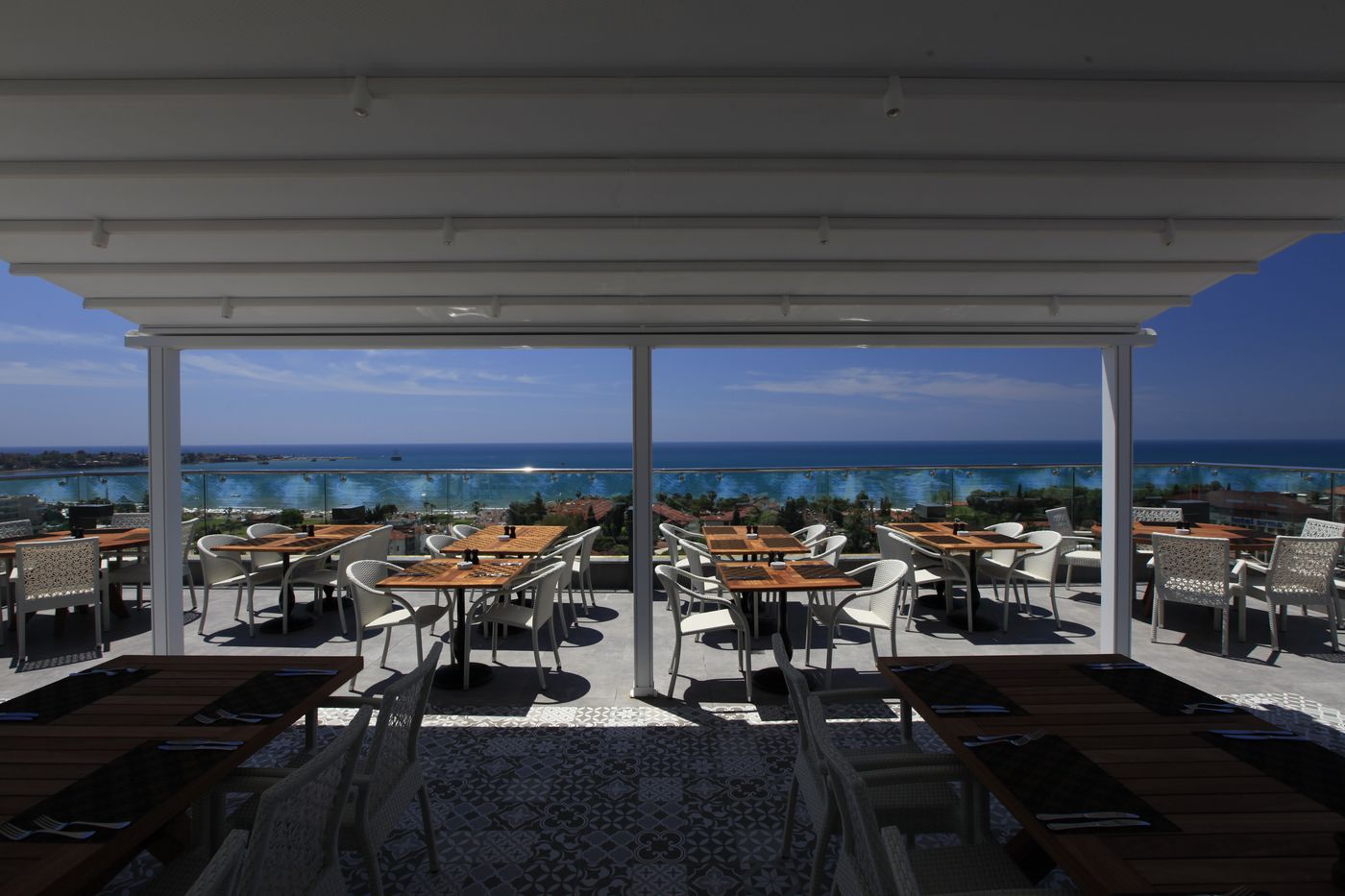 Side-Su-Hotel-Restaurant-16