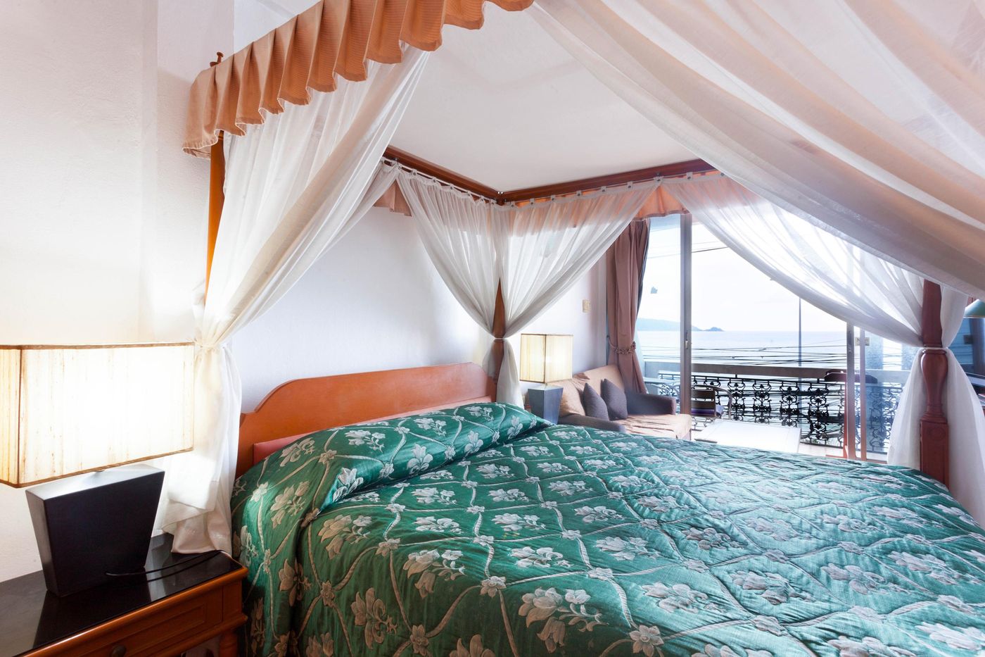 Orchid-Hotel-Kalim-Bay-Phuket-Room-21