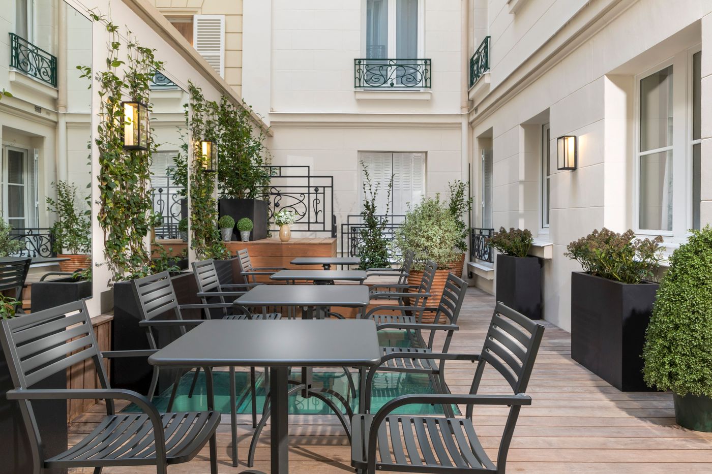 Elysees-Ceramic-Terrace-54