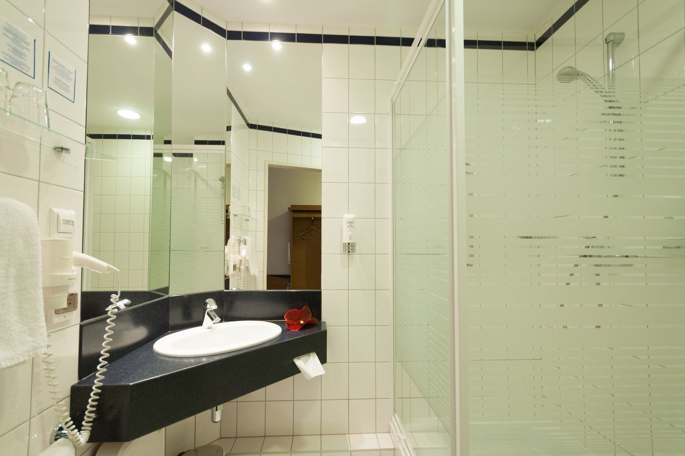 Express-Krakow-Hotel-Room-21