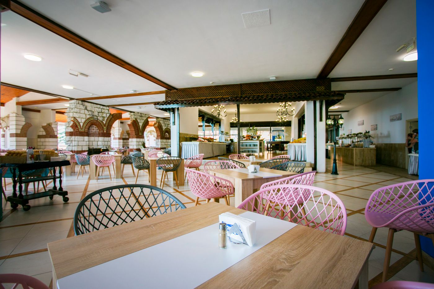 Elenite-Holiday-Village-Restaurant-34