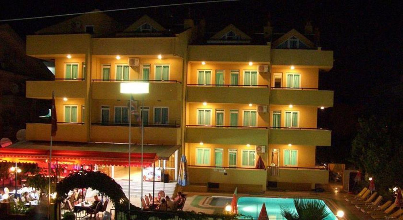 Ekin Hotel