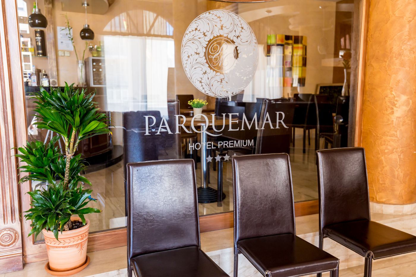 Parquemar-Lobby-17