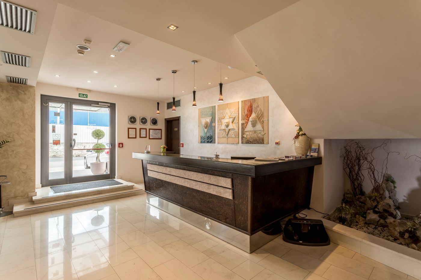 Hotel As-Croatia-SPLIT-Lobby-8