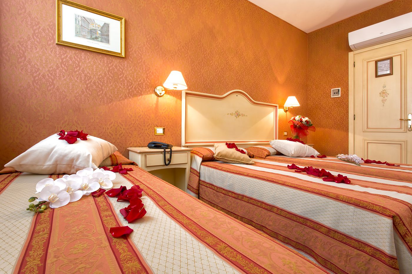 Hotel-Conterie-Room-23