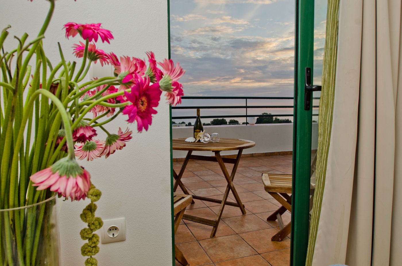 Stella--Hotel-Room-30