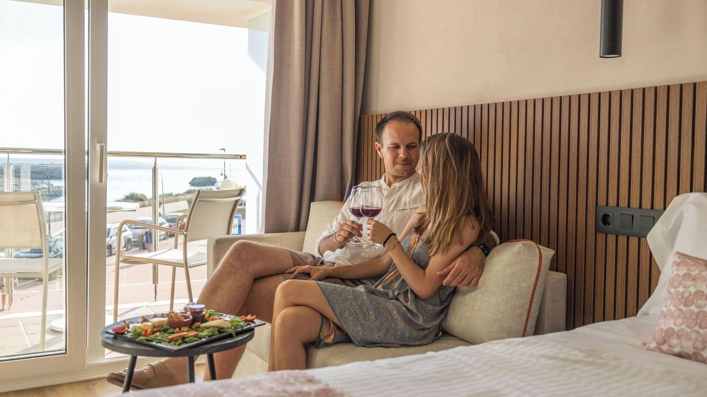 Port-Ciutadella-Room-24