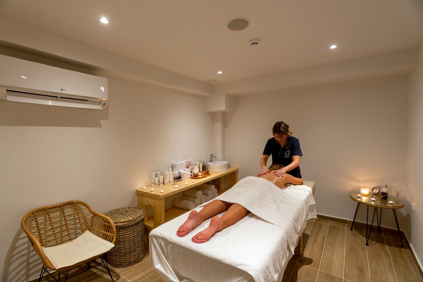 Atermono-Boutique-Resort---Spa-Sports-and-Entertainment-50