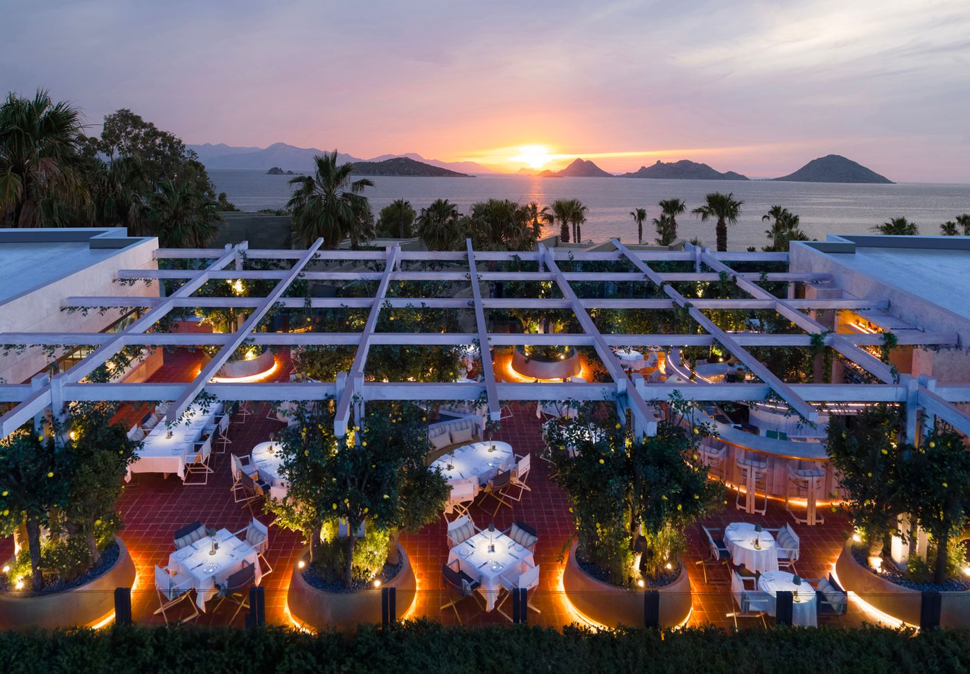 Swissotel-Resort-Bodrum-Beach-Restaurant-12