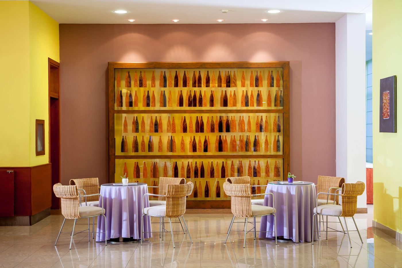 Hotel-Sol-Aurora-Restaurant-56