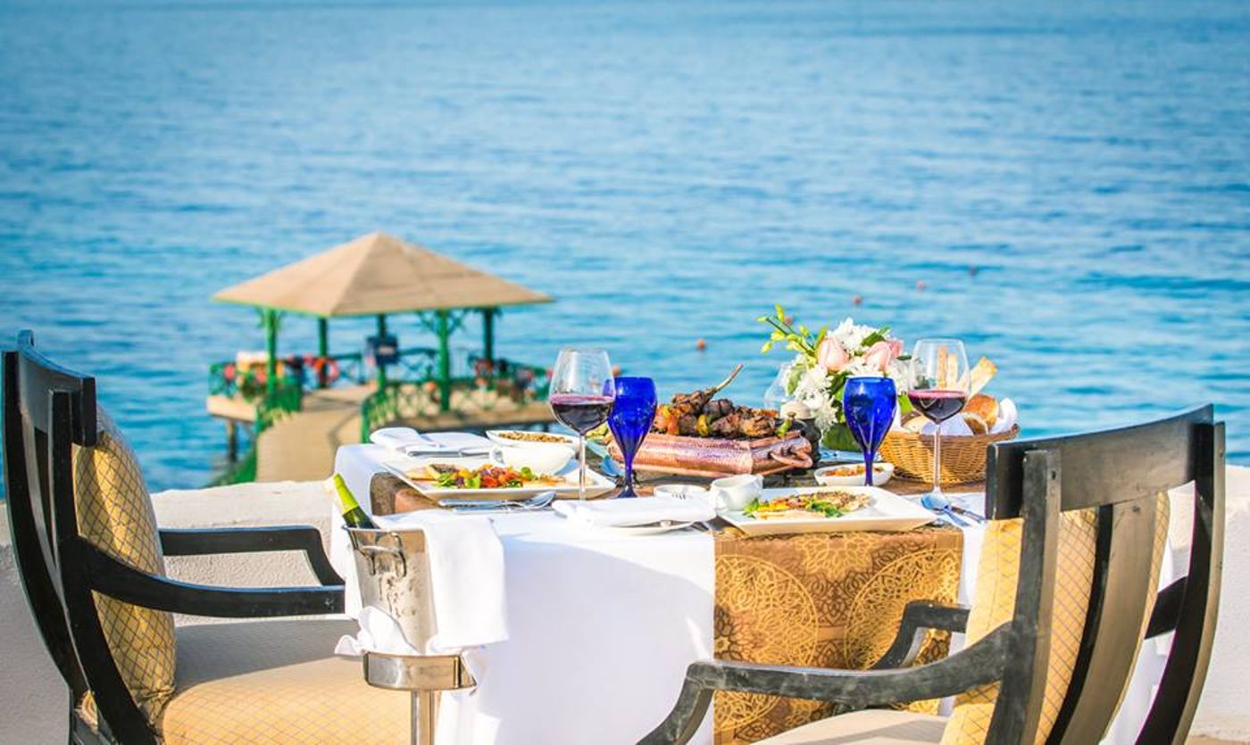 Oberoi-Sahl-Hasheesh-Restaurant-52