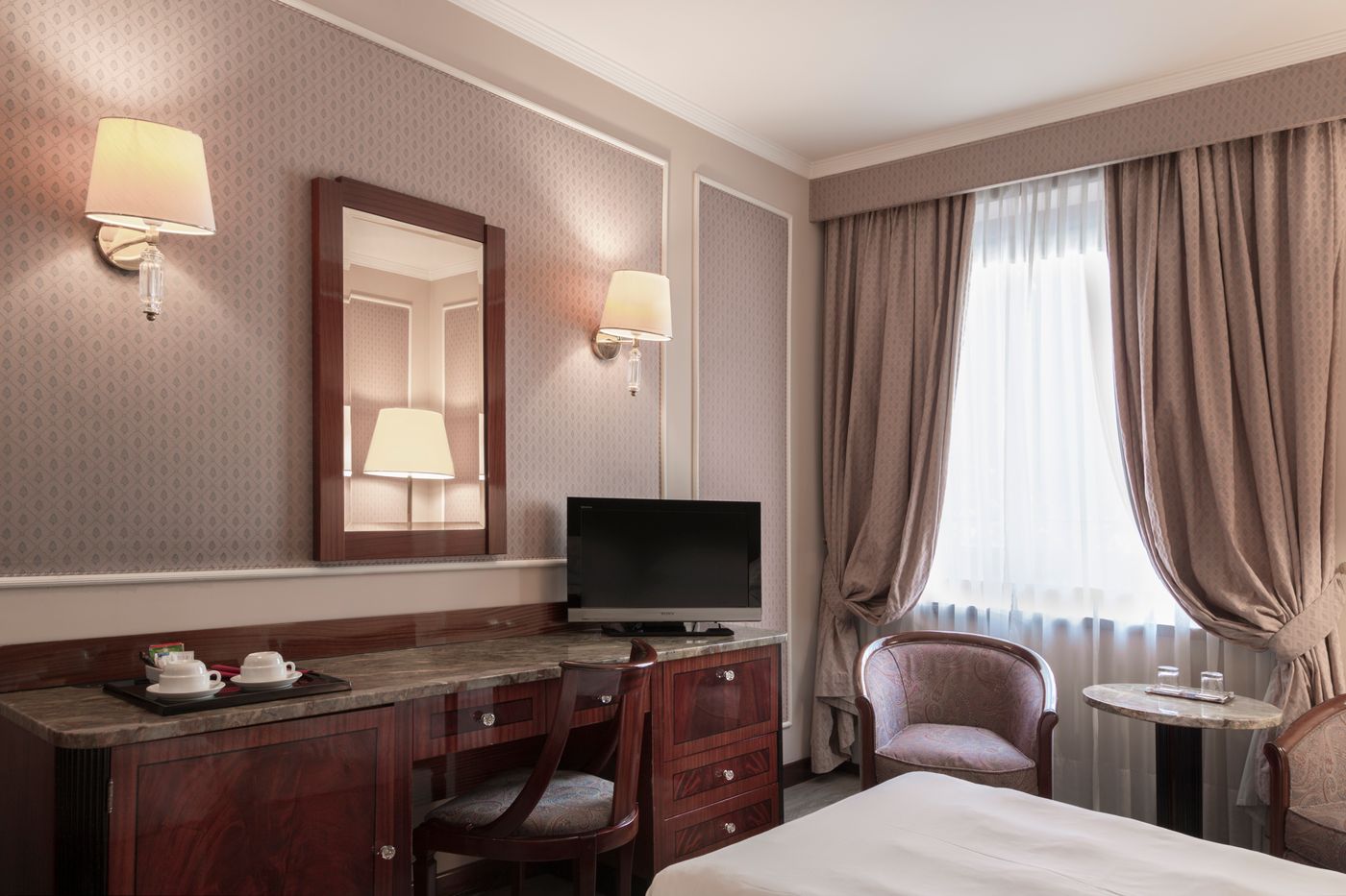 Doria Grand Hotel - Italy - Milano - Room - 5