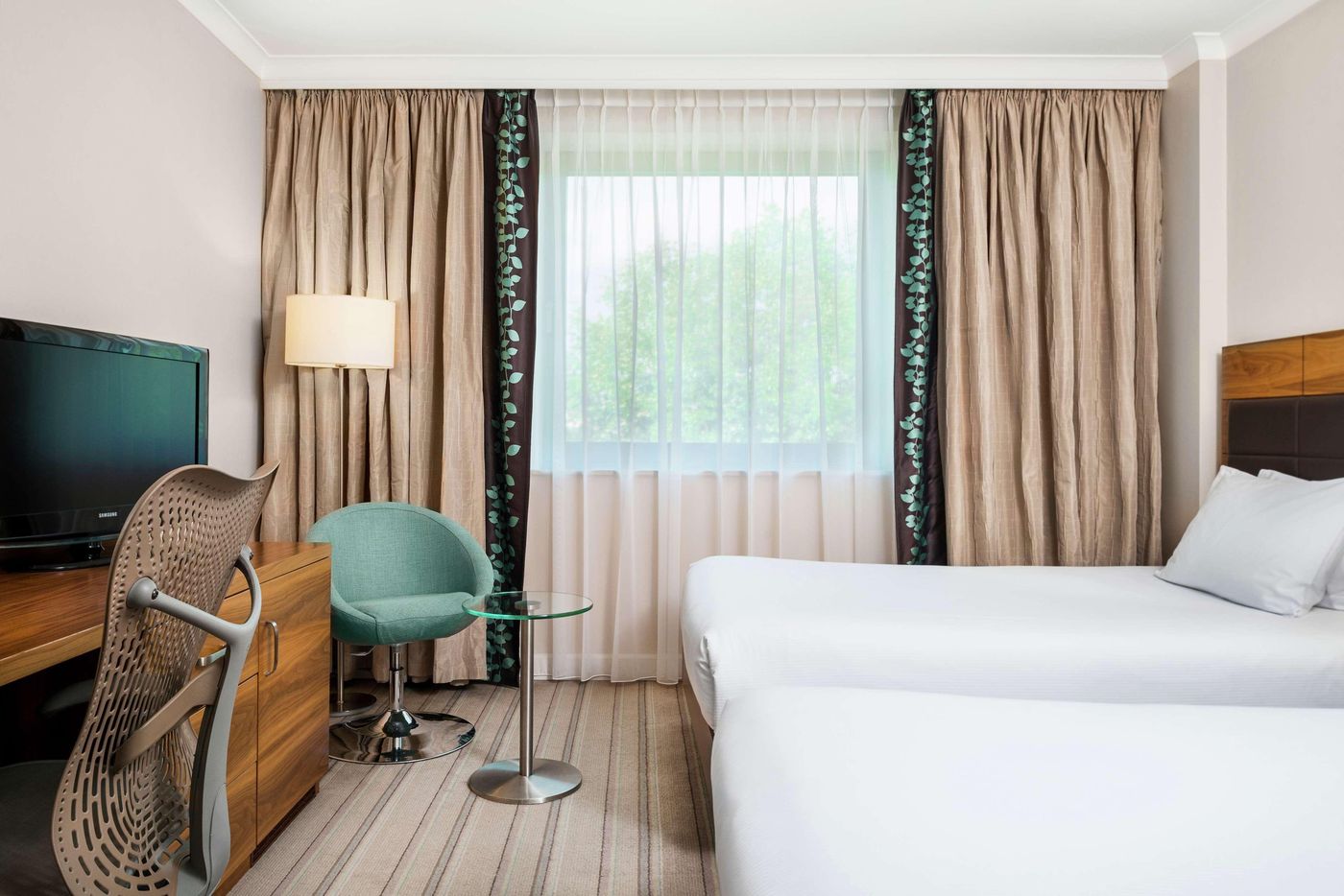 Hilton-Garden-Inn-Krakow-Room-21