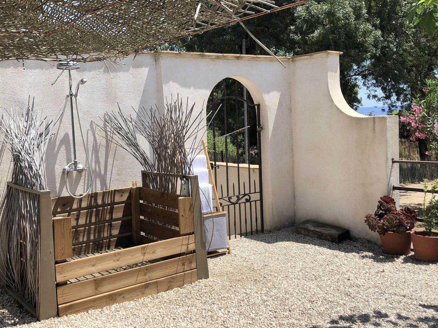 Le-Clos-Des-Sept-Palmiers-General-view-15