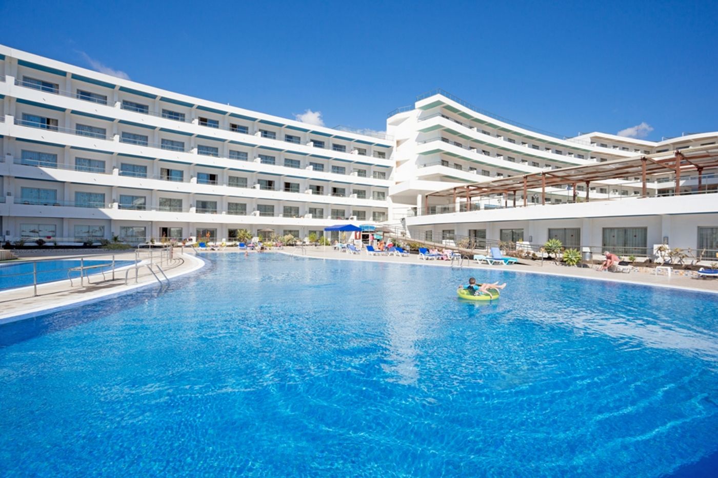 Aguamarina Golf Apartments