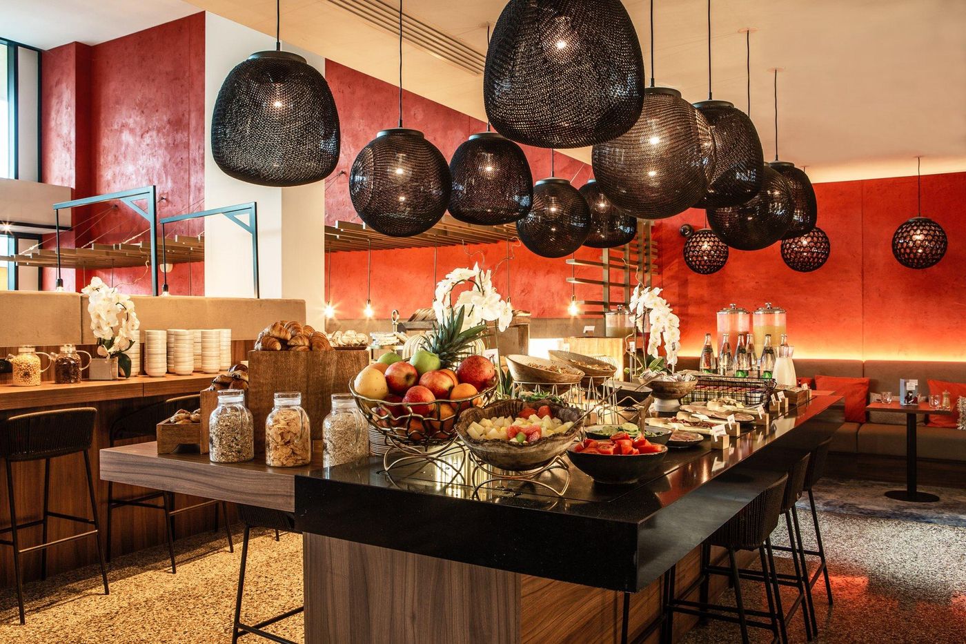 Crowne-Plaza-Nice-Grand-Arenas-Restaurant-38