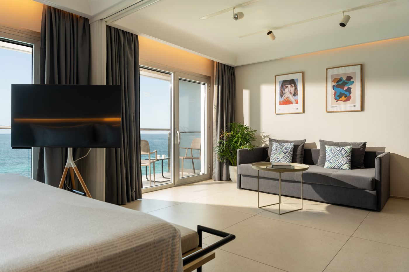 Spa-Porta-Maris-Room-8