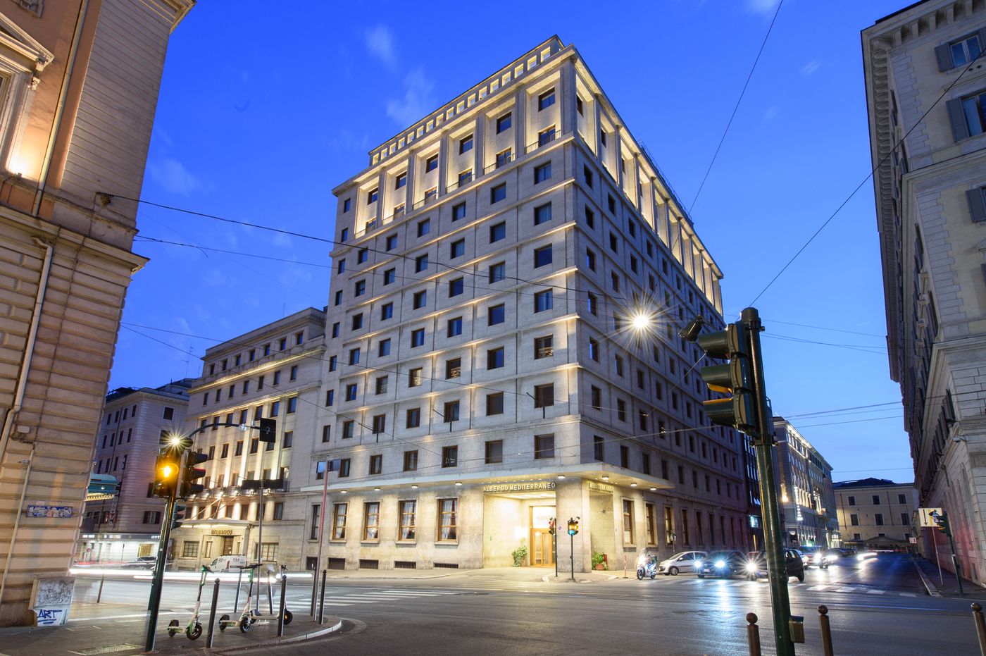 Bettoja-Hotel-Mediterraneo-General-view-2