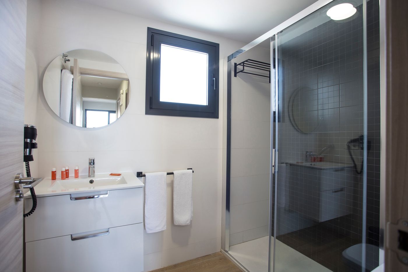 MC-Maryciel-Apartments-Room-14