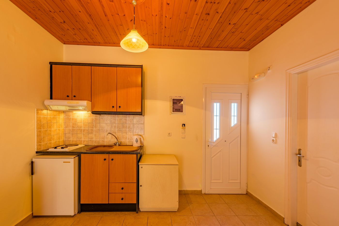 Sotiris Studios and Apartments