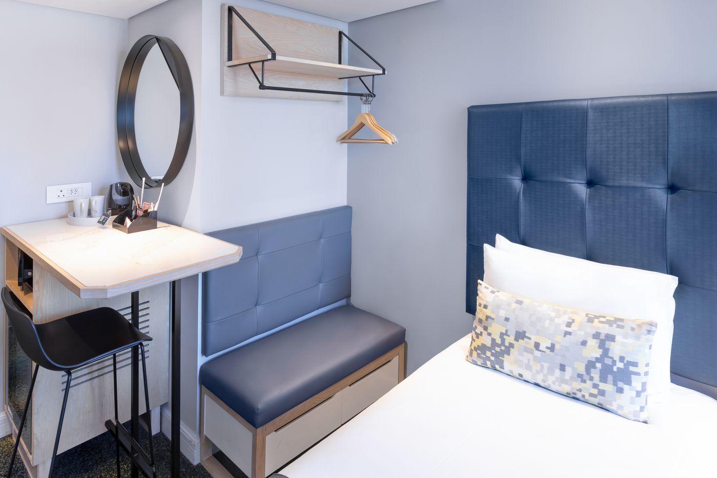 StayEasy-Cape-Town-City-Bowl-Room-14