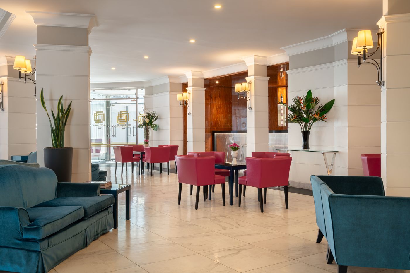 Cristoforo Colombo-Italy-ROME-Lobby-10