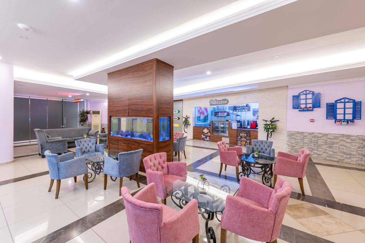 Armas-Beach-Hotel-Bar-40