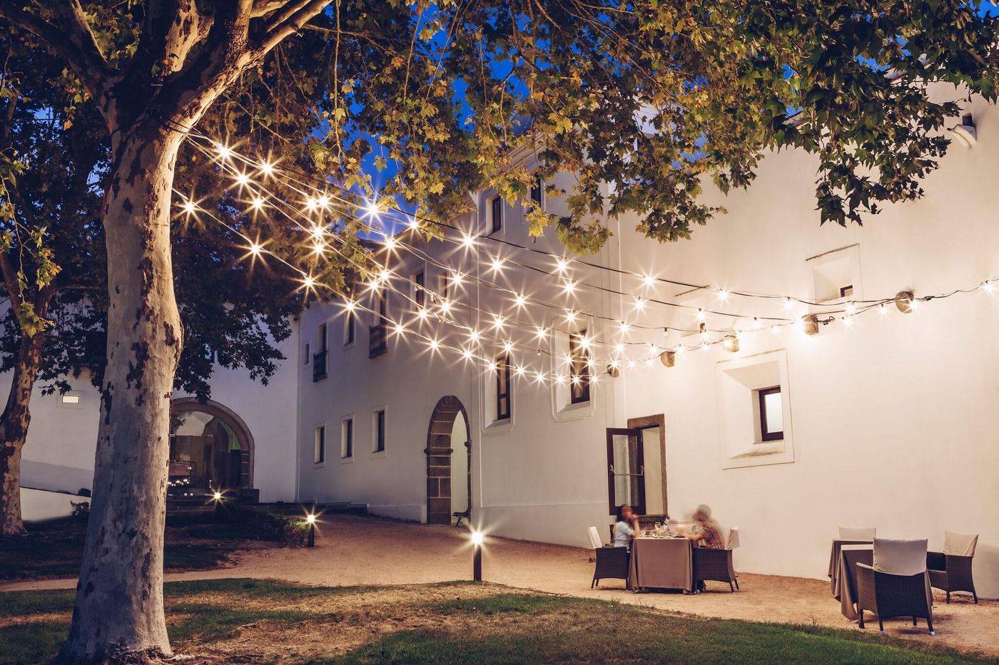 Convento-Do-Espinheiro--Historic-Hotel---Spa-General-view-79