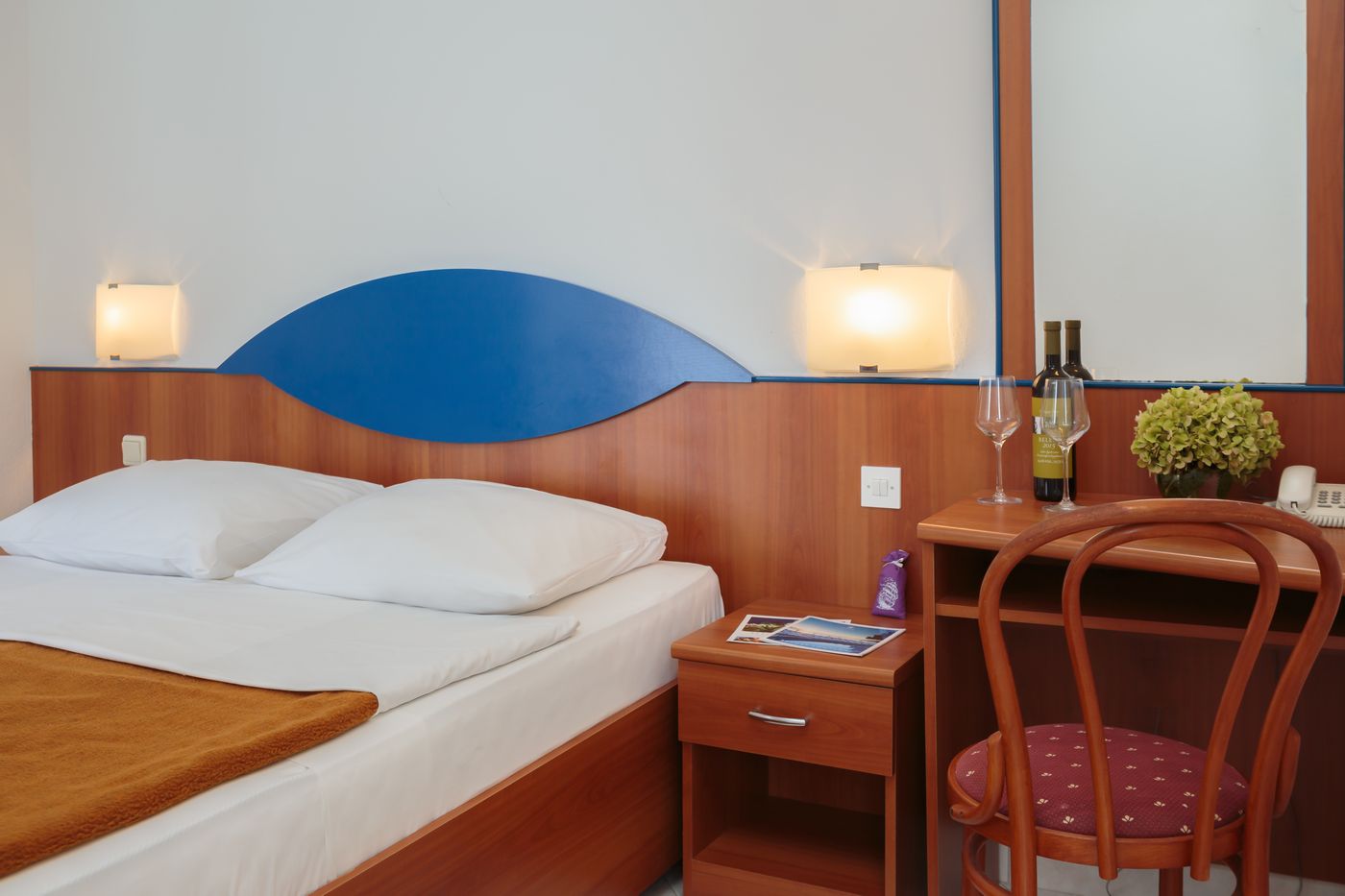 Adriatiq-Resort-Fontana-Deluxe-Room-29