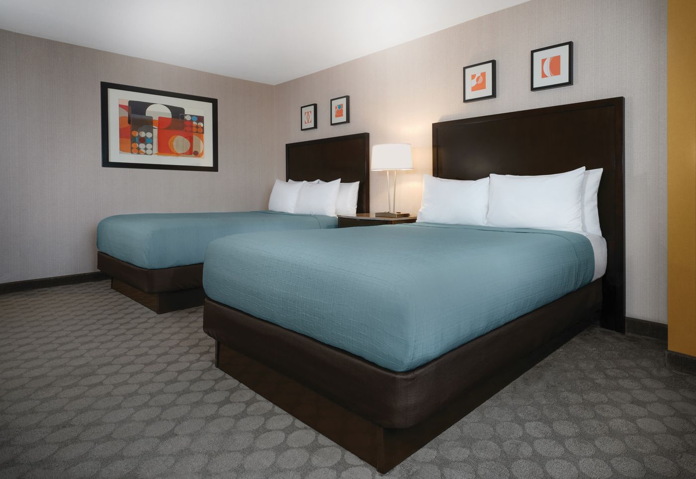 Circus-Circus-Las-Vegas-Hotel-Room-18