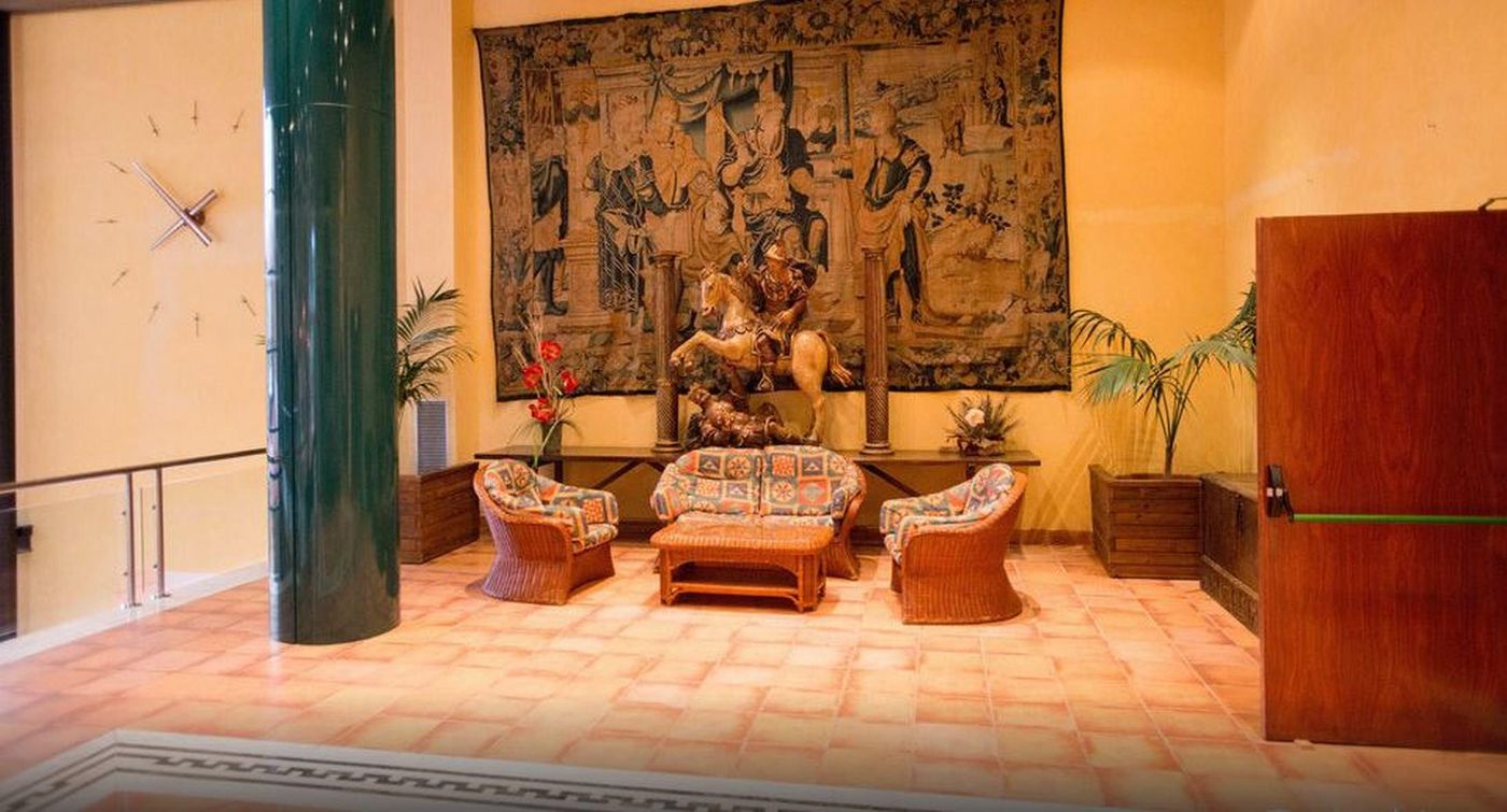 Hotel-Resort---Spa-Estival-Park-Lobby-44