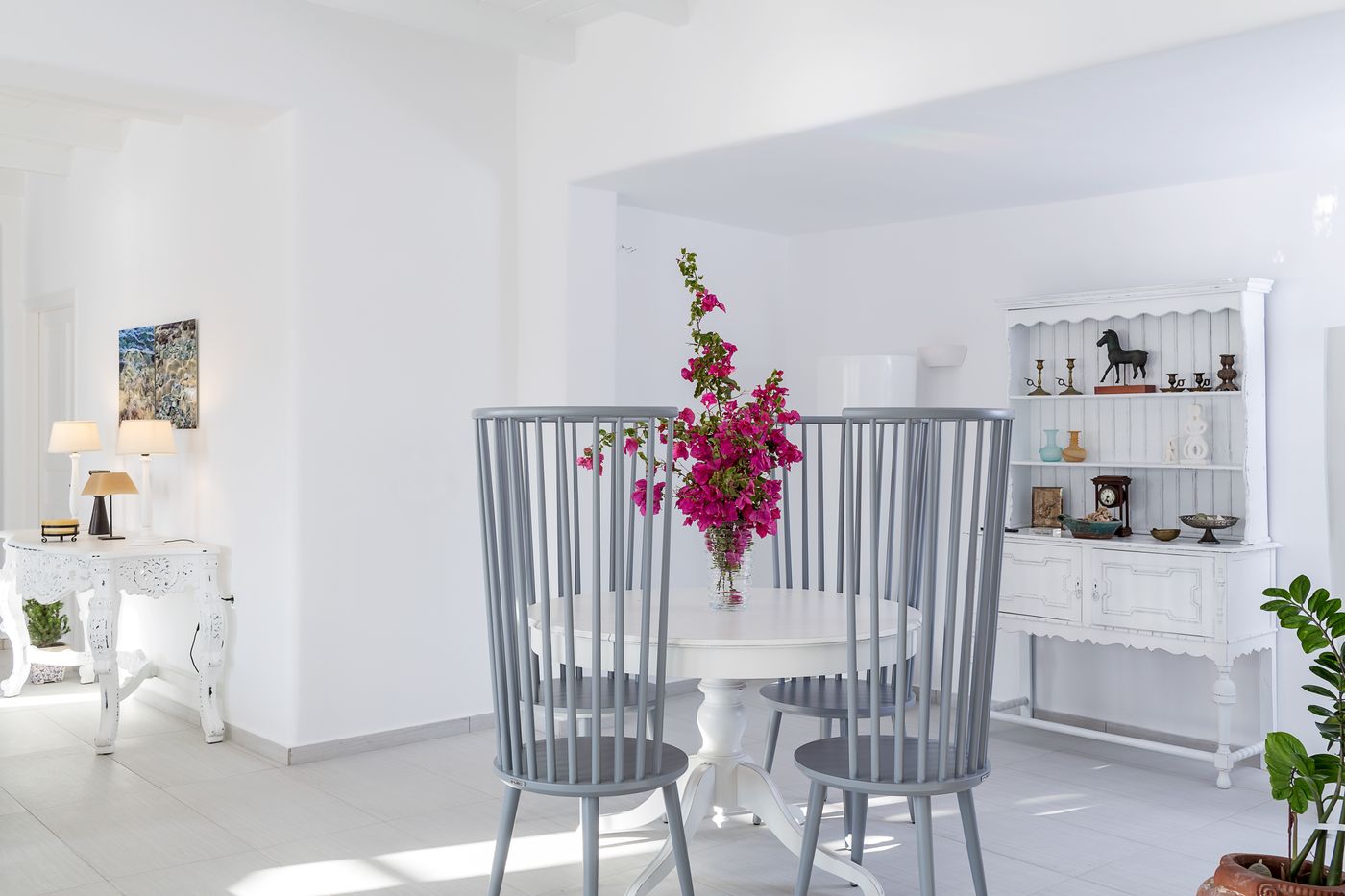 Archipelagos-Hotel-Lobby-44