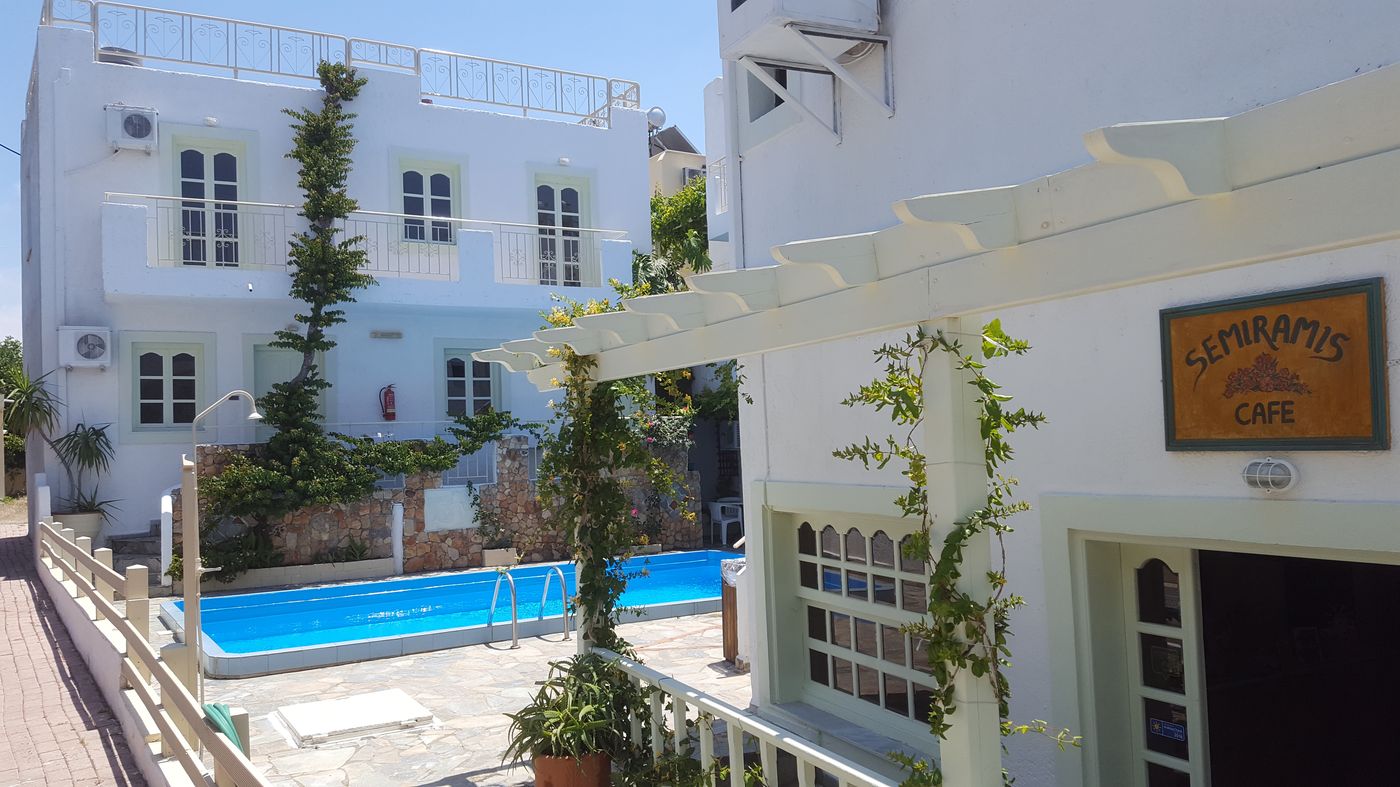 Semiramis-Apartments-General-view-5