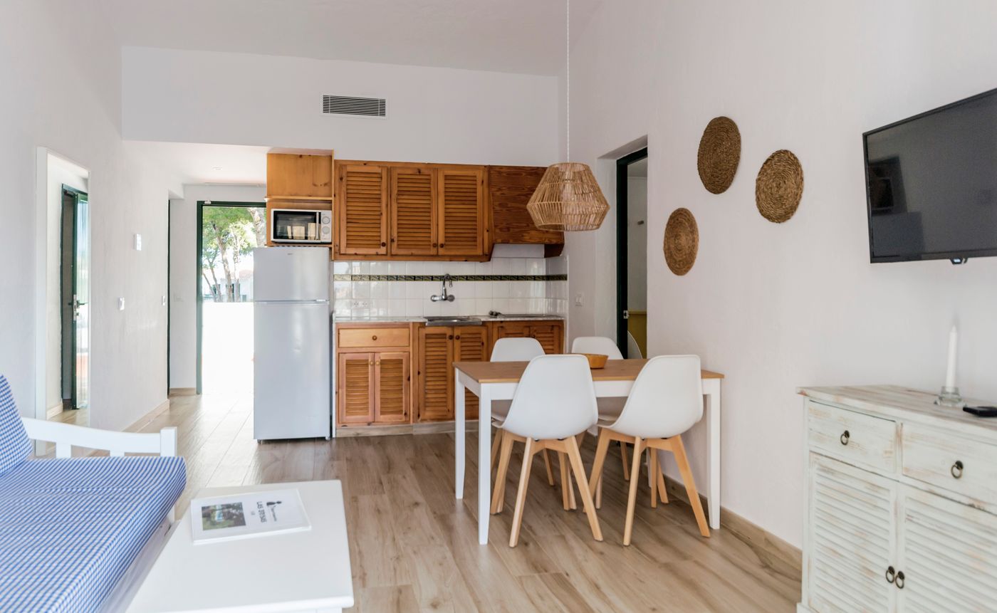 Las-Brisas-I---II-Room-39