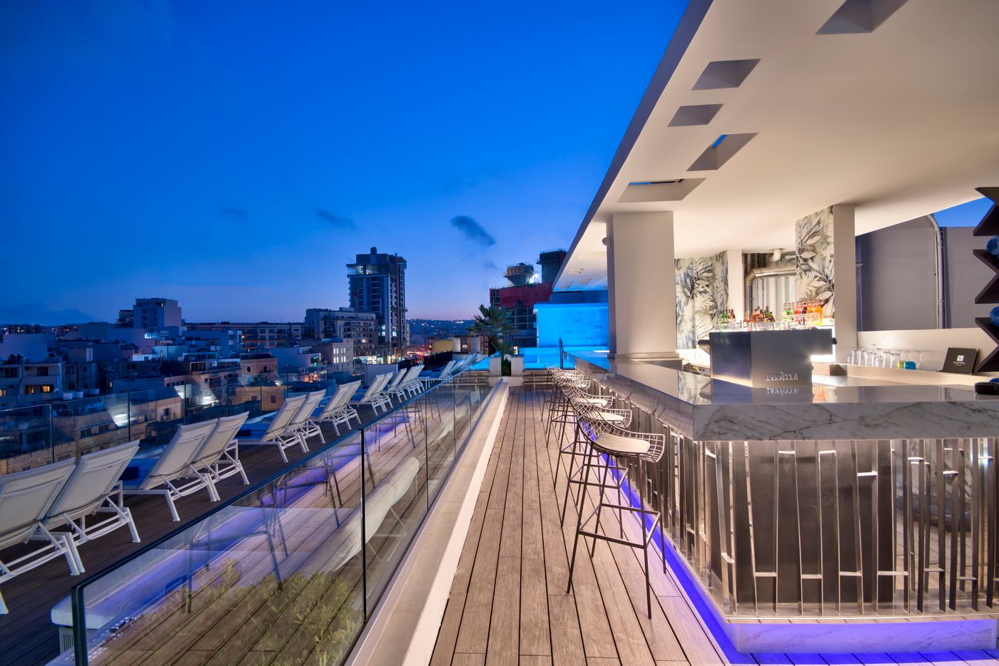 Valentina-Hotel-Pool-8