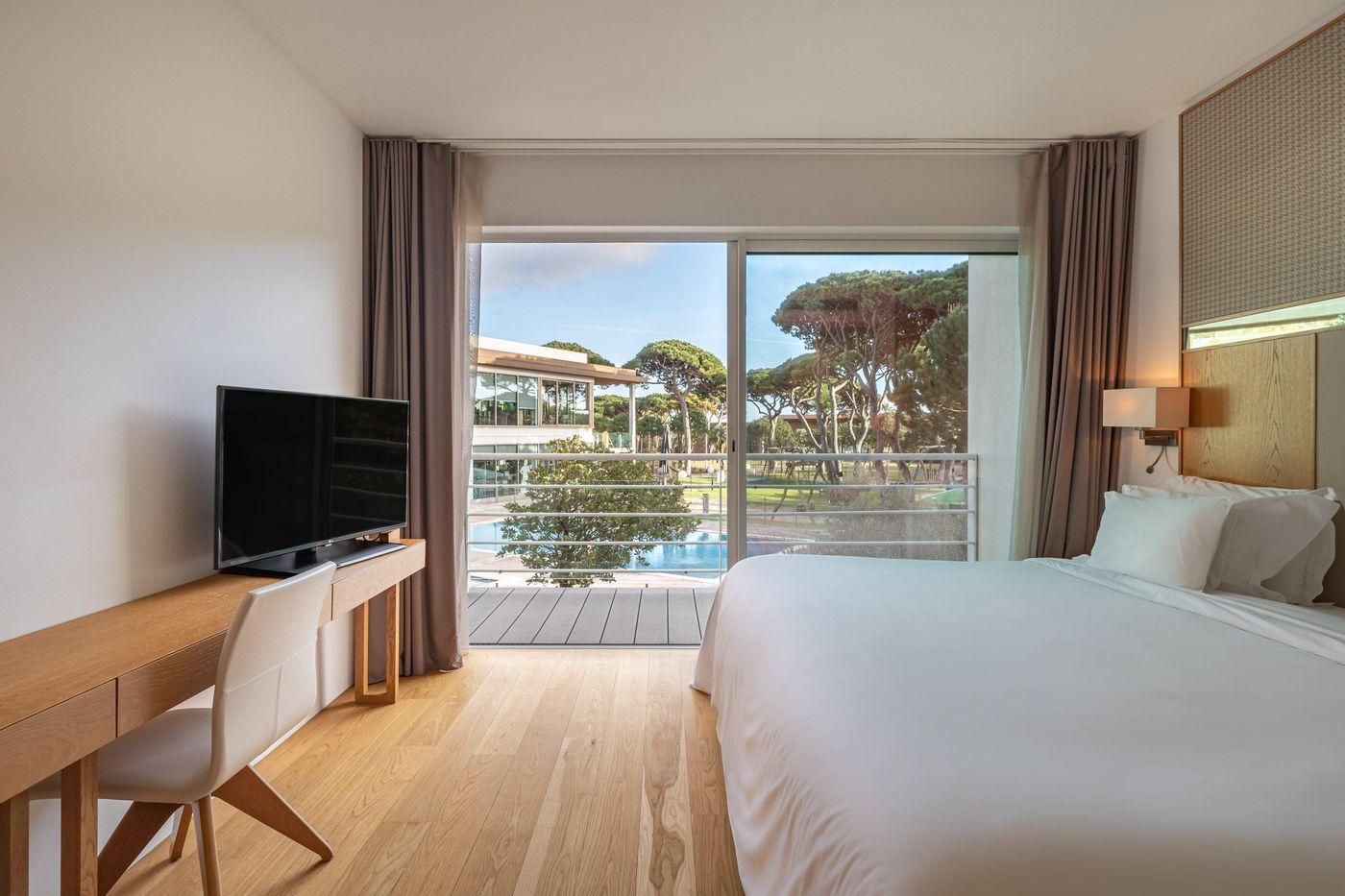 Martinhal-Lisbon-Cascais-Family-Hotel-Room-31