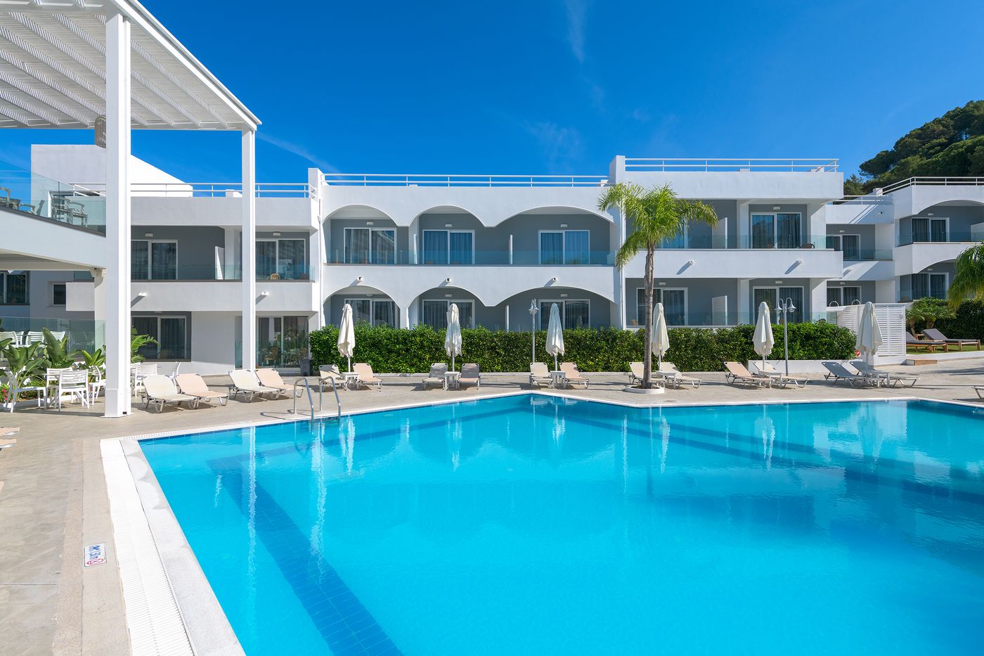 Oceanis-Park-Hotel-Pool-3