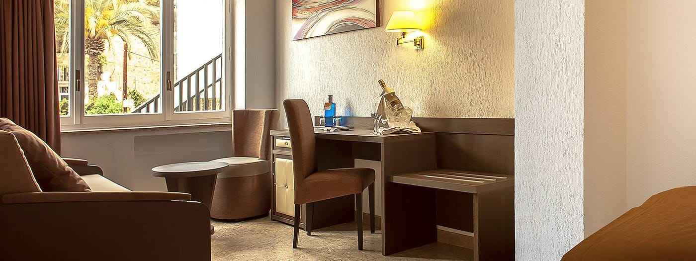 Gran-Hotel-Delfin-Room-30