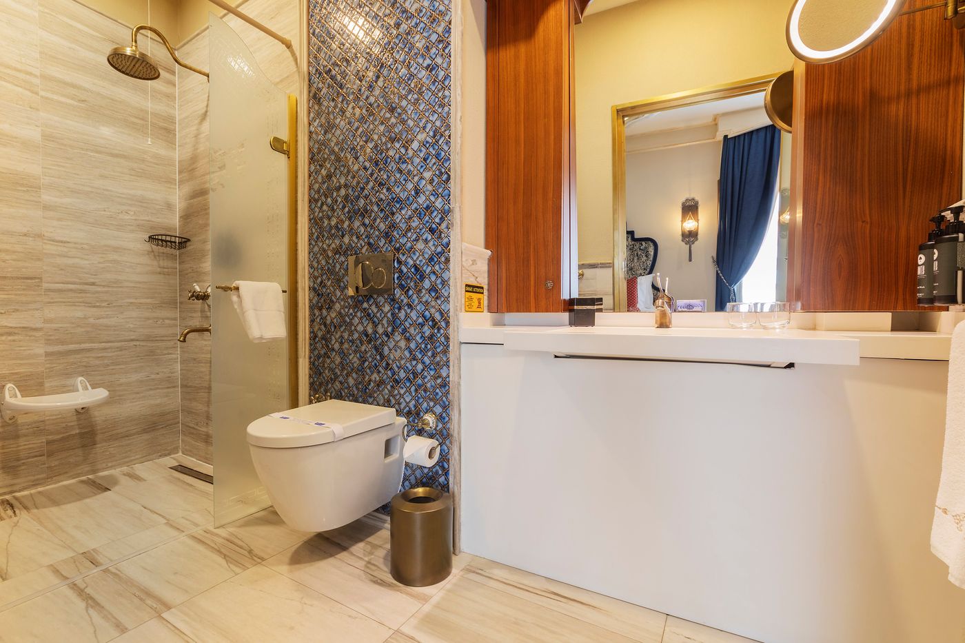 Romance-Istanbul-Hotel-Room-54