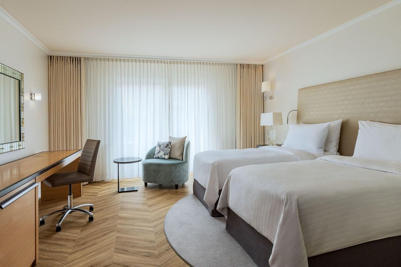 The-Westin-Grand-Berlin-Room-39
