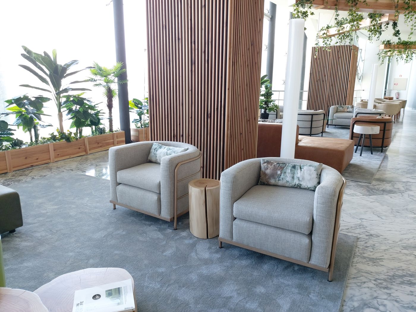 The-Lince-Azores-Great-Lobby-38