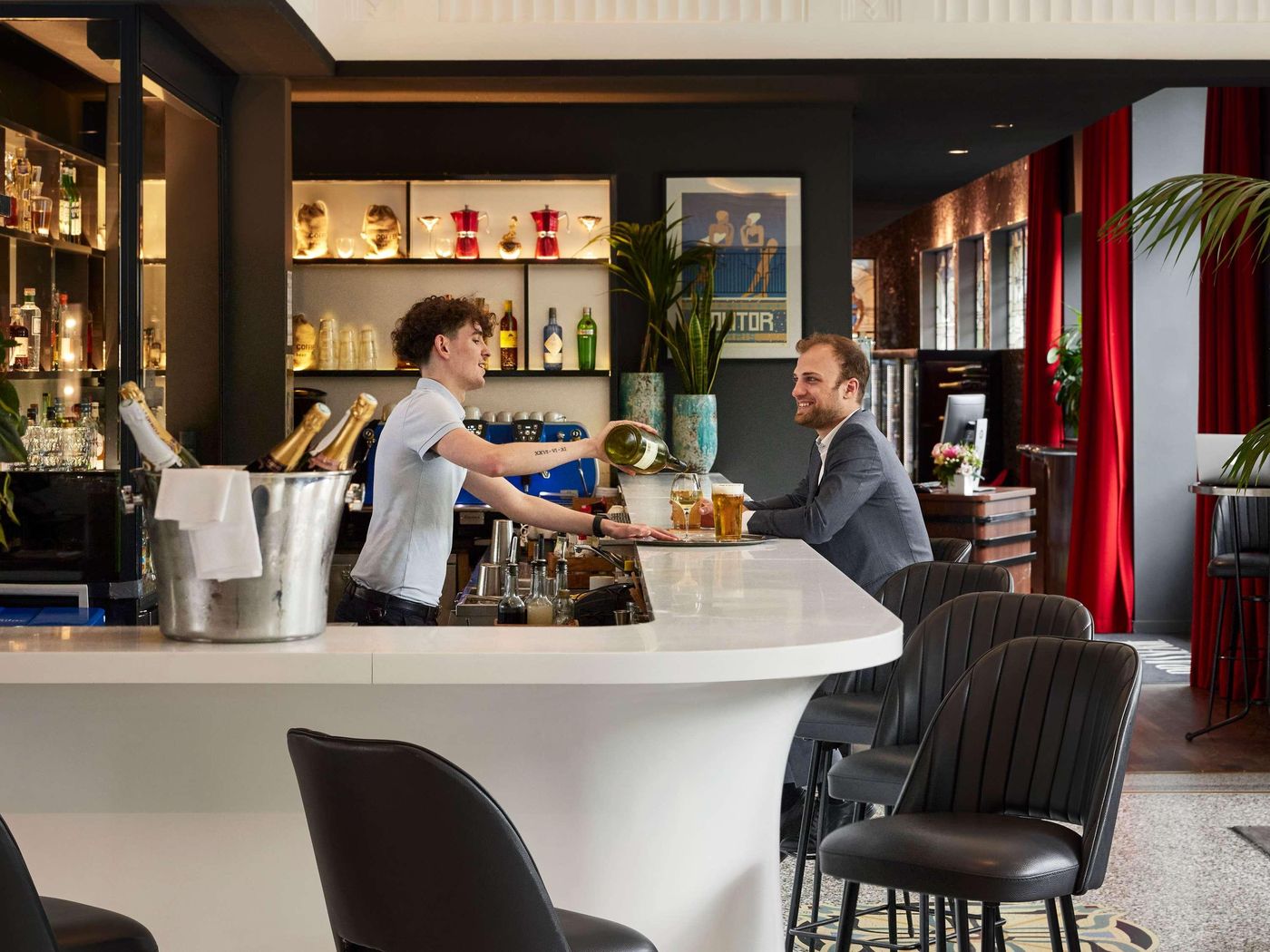 Hotel-Molitor-Paris---MGallery-Bar-15