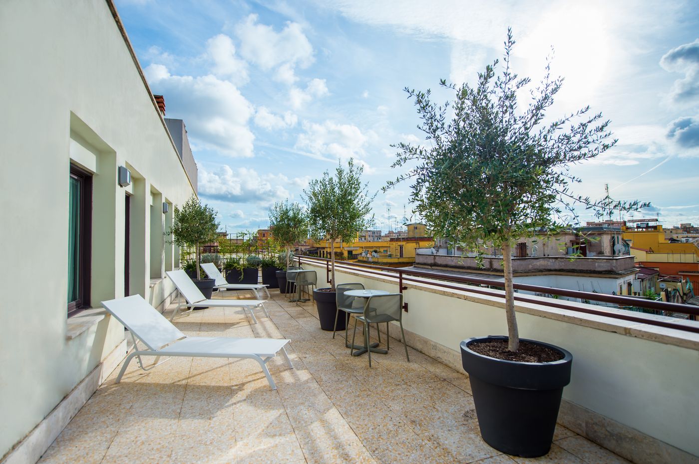 Mercure-Roma-Piazza-Bologna-Terrace-2