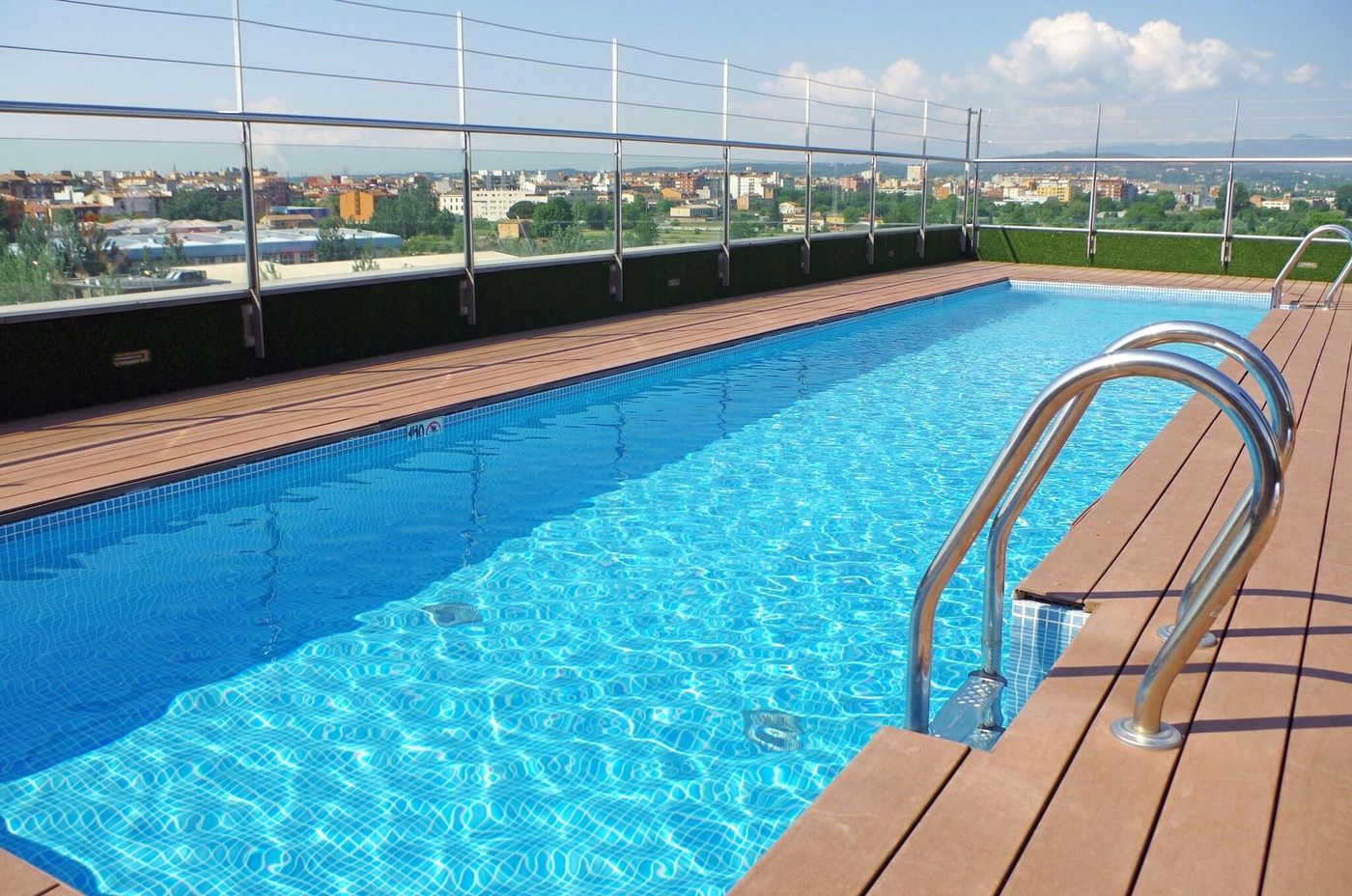 Doubletree-By-Hilton-Girona-Pool-5