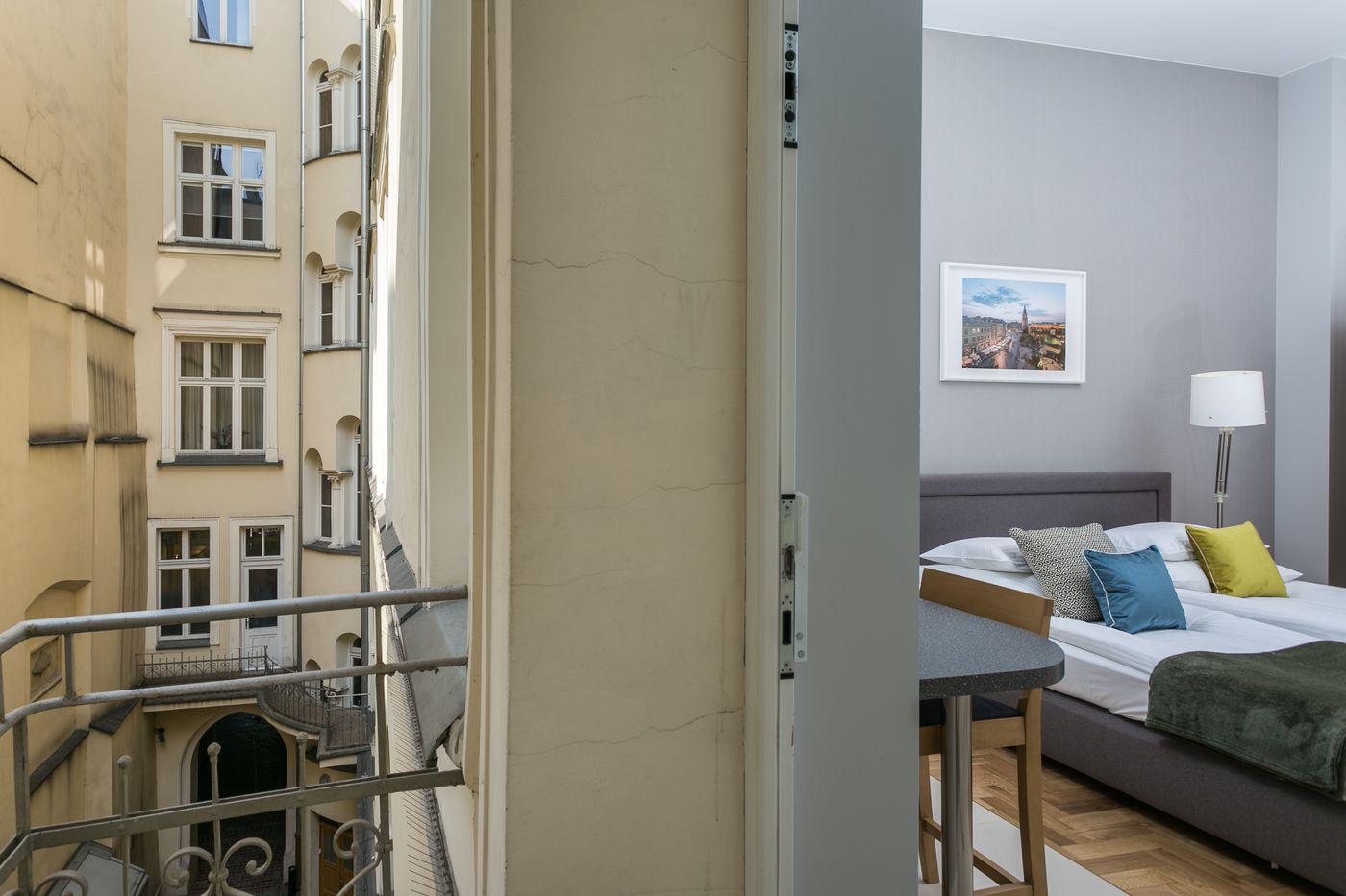 Venetian-House-Market-Square-Aparthotel-Room-62