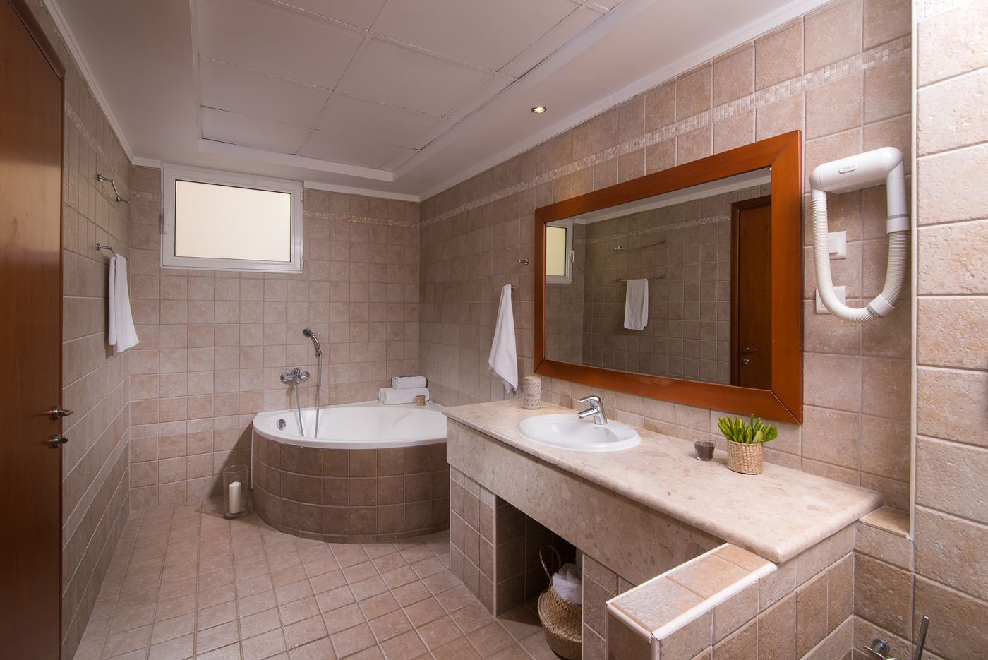 Alexandros-Palace-Hotel-Room-53