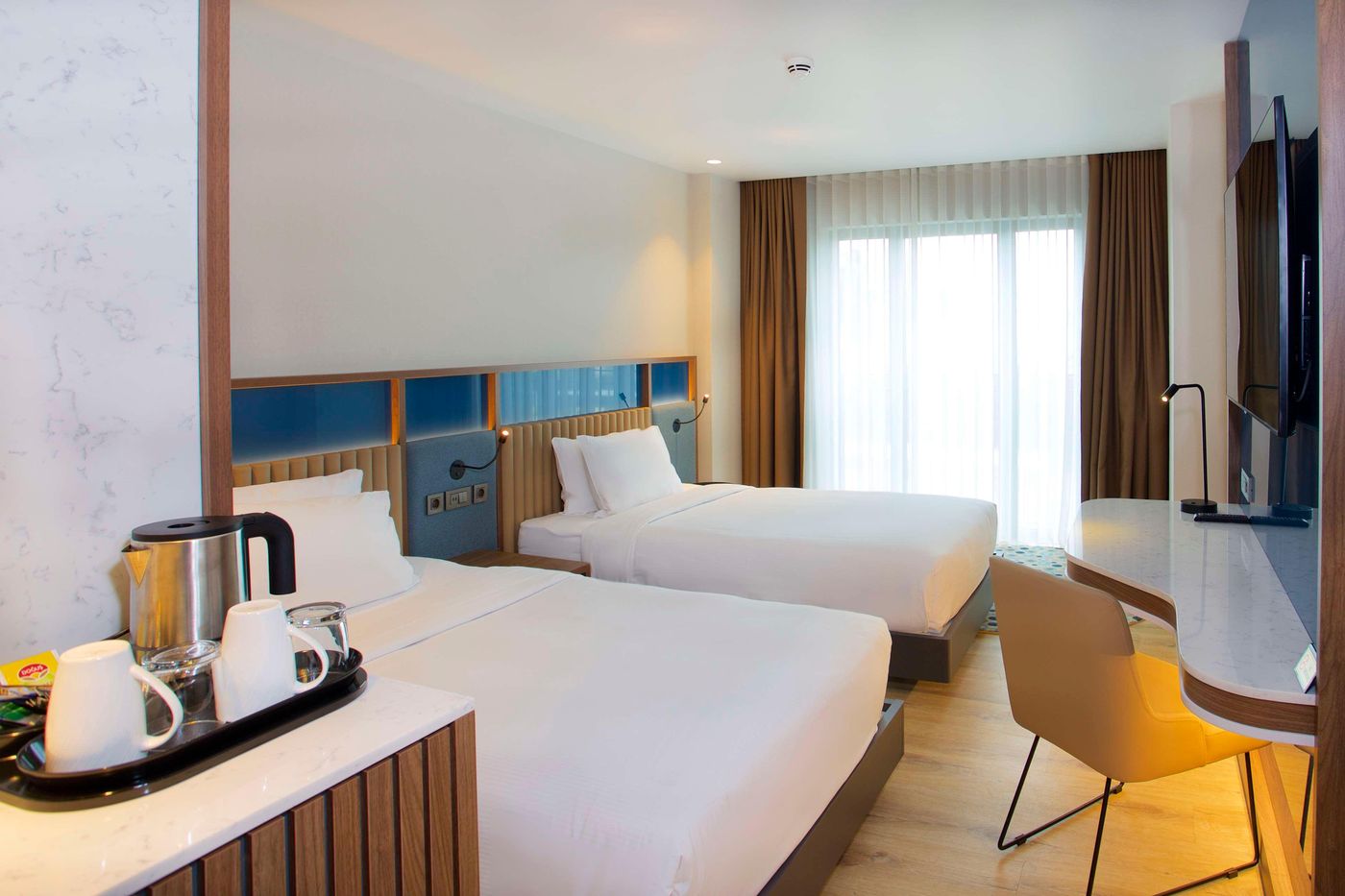 Hampton-by-Hilton-Istanbul-Old-City-Room-31