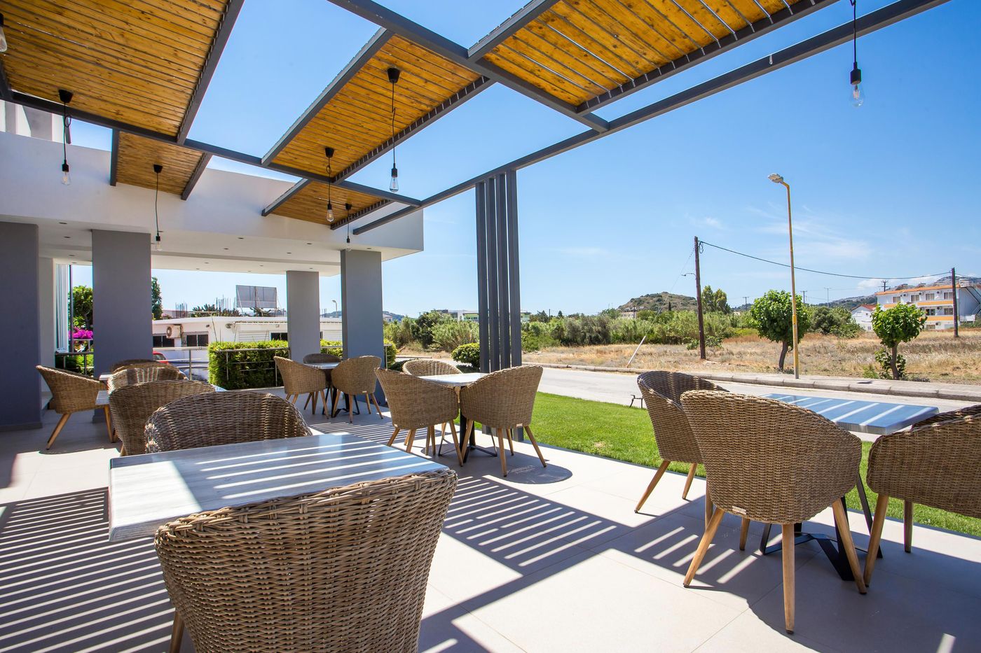 Tsampika Hotel & Studios